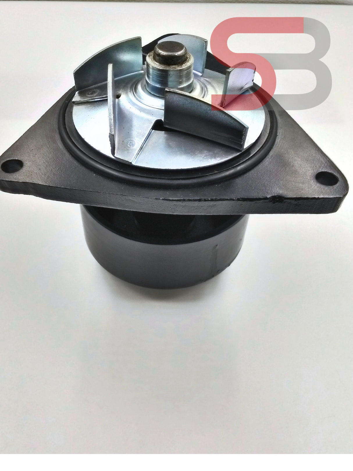 Cummins 6CT Water Pump, (3800974)